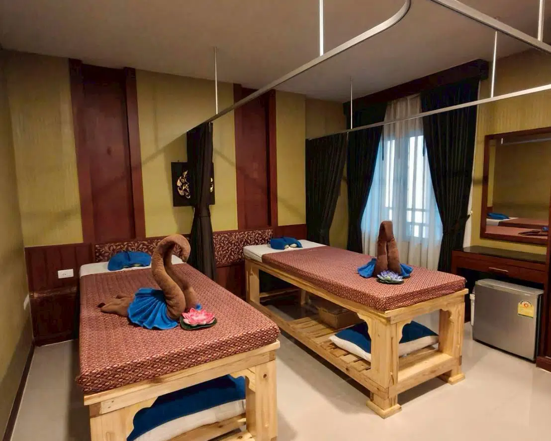 Patong Hemingways Hotel , photo 26